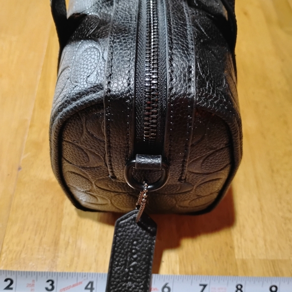 Coach Black Embossed Leather Duffel Bag Gotham 24 - Picture 3 of 6